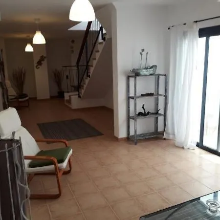 Semesterbostad Casa Esther *